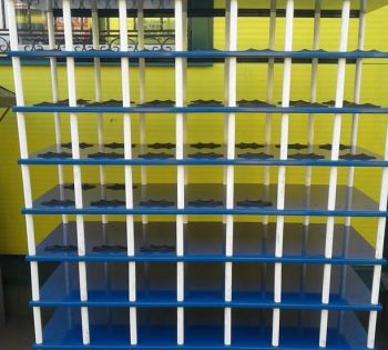 Стеллаж металлический для хранения воздушных баллонов, 48 квадратных ячеек